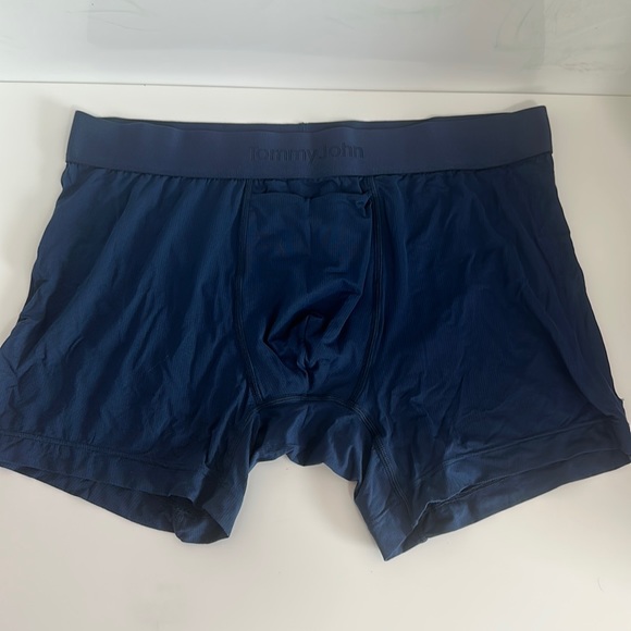 TOMMY JOHN Air 4-Inch Boxer Briefs Men’s - Picture 1 of 4